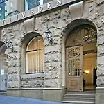 Cldon- Furnished 1 Bedroom - Bridge St Sydney Cbd